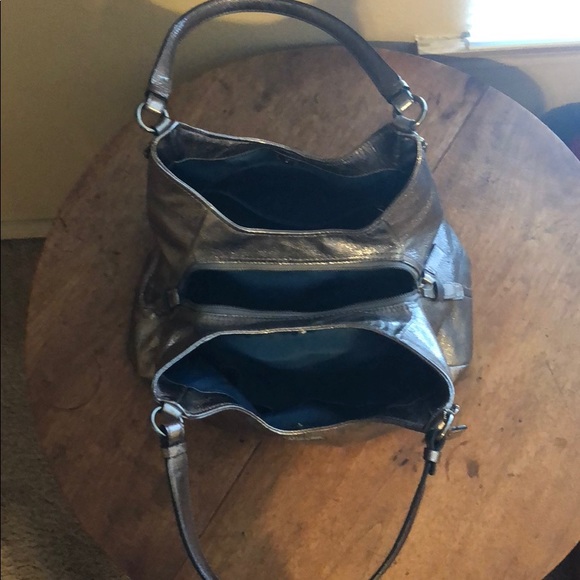 Coach tote - Picture 4 of 8